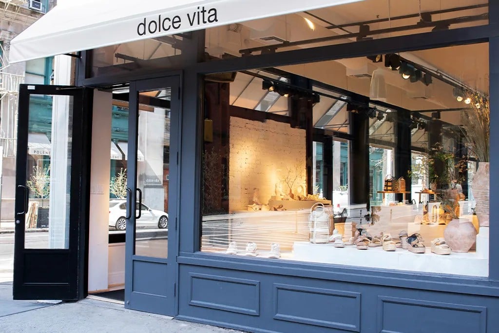 Dolce Vita invited Social Club members to attend their store grand opening in SOHO, New York City. 
